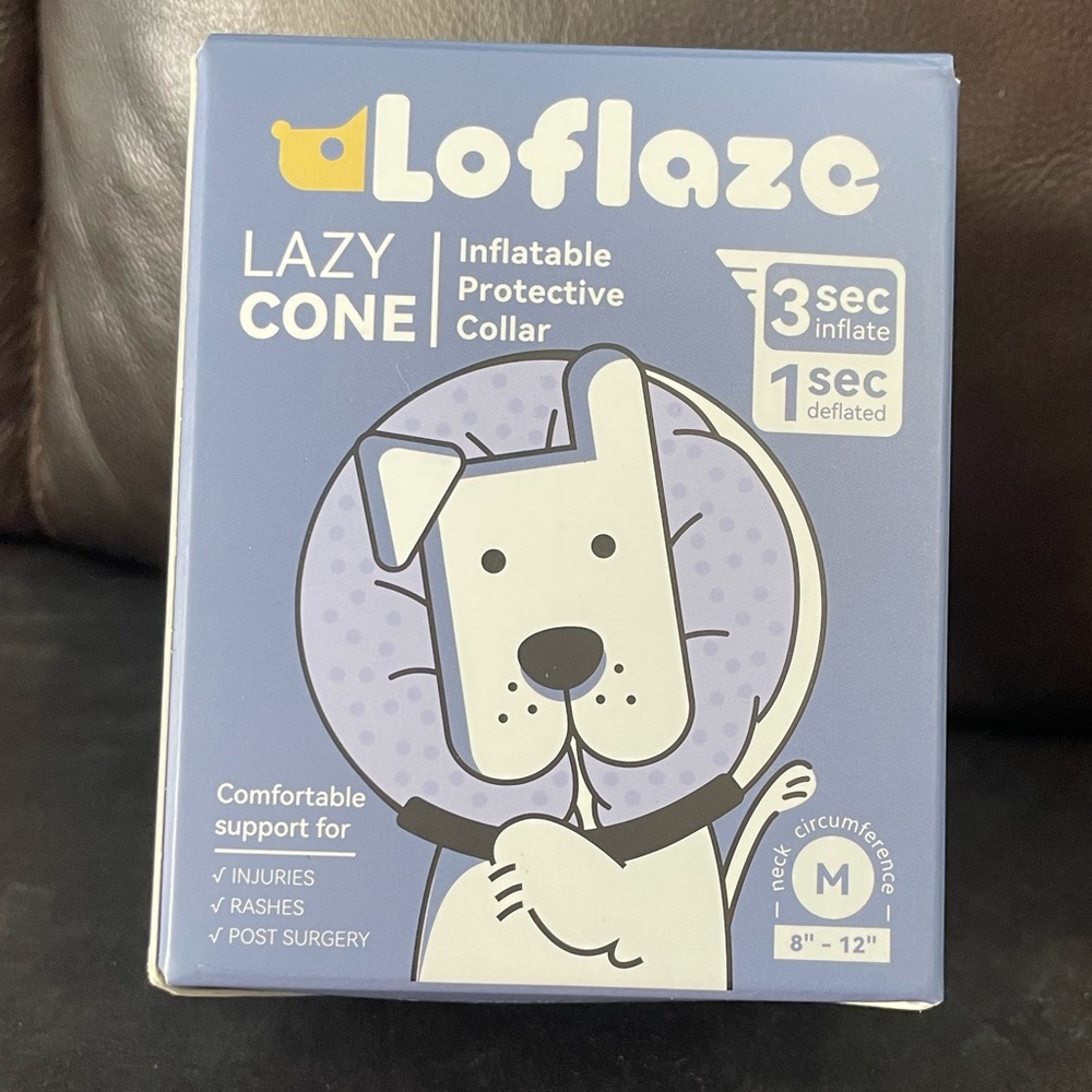 Inflatable protective collar for small dog